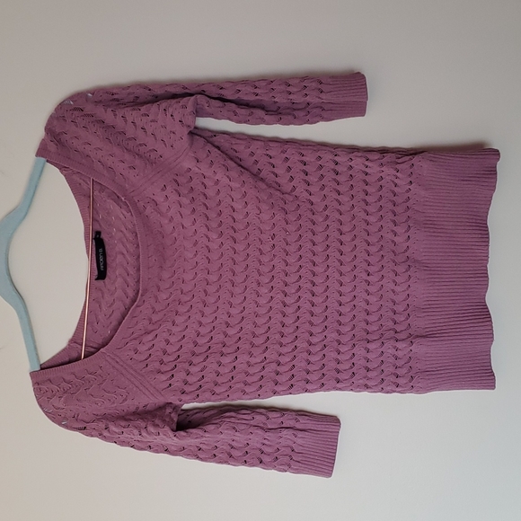 Arden B see thru knit raspberry knit top - Picture 2 of 6